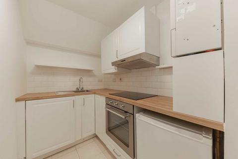 1 bedroom flat to rent, Gayton Road, London NW3