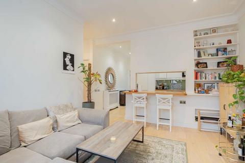 2 bedroom flat for sale, Fulham Road, London SW6