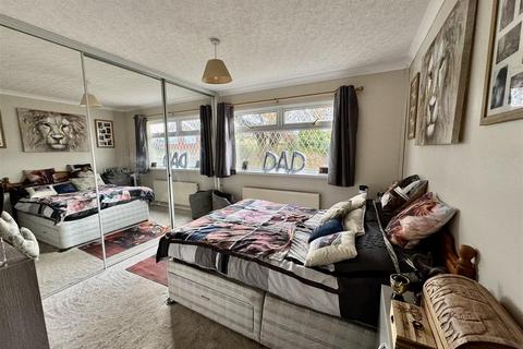 undefined, Caeffynnon Road, Llandybie, Ammanford