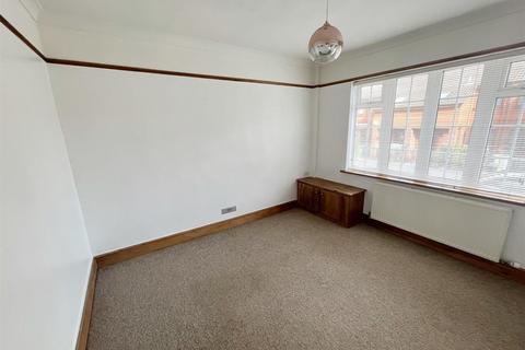 2 bedroom cottage to rent, High Street, Macclesfield, Cheshire