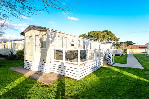 2 bedroom park home for sale, Chewton Sound, Hoburne Naish, Christchurch Road, New Milton, BH25