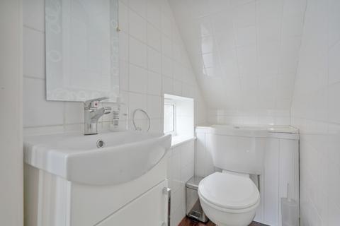 49 Hollythorpe Road, Sheffield, S8 9NF