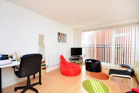 1 bedroom flat to rent, Westferry Point, Isle Of Dogs, London, E14