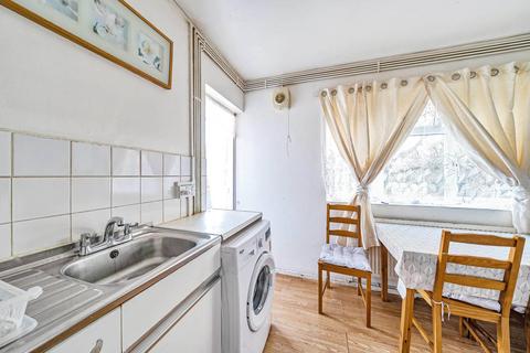 1 bedroom maisonette for sale, Boyton Road, Hornsey, London, N8