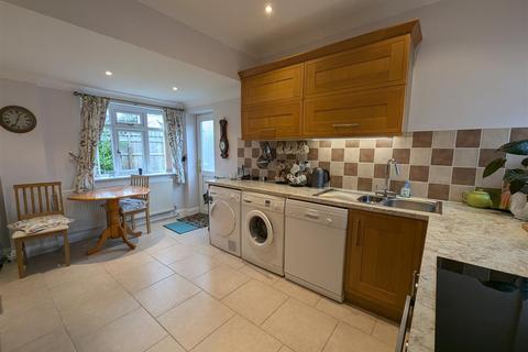 27 Draycote Crescent, Darlington, DL3 8DX