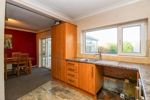 3 bedroom semi-detached bungalow for sale, Healey Road, Ossett WF5