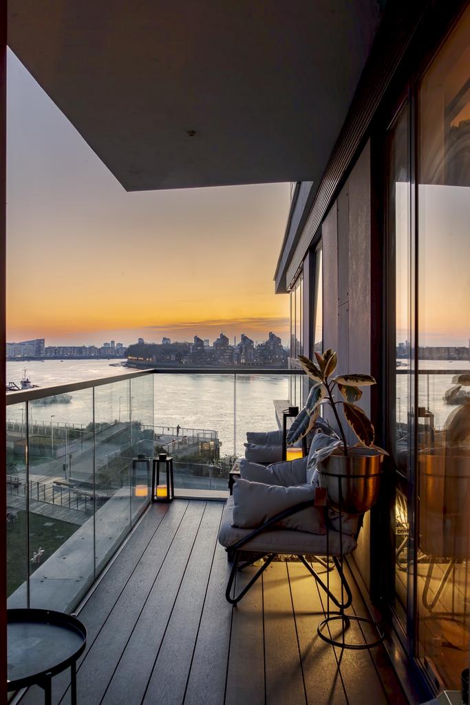 094 A2054-HDR-Enha...