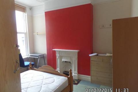 8 bedroom property to rent, Ninian Road, Cardiff, 0