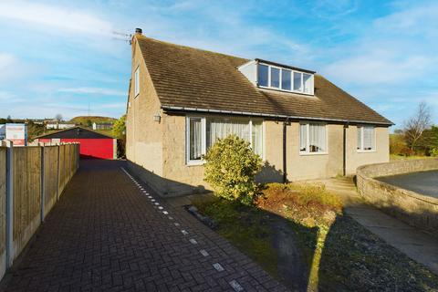 3 bedroom detached bungalow for sale, Hallsteads Close, Dove Holes, SK17