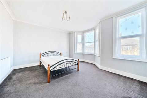 3 bedroom end of terrace house for sale, Chesterfield Road, Leyton, London