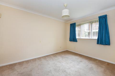 7 Hoadlands, Petersfield, GU31 4PF