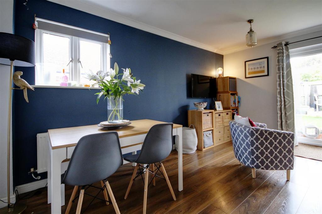 Dining Area.jpg