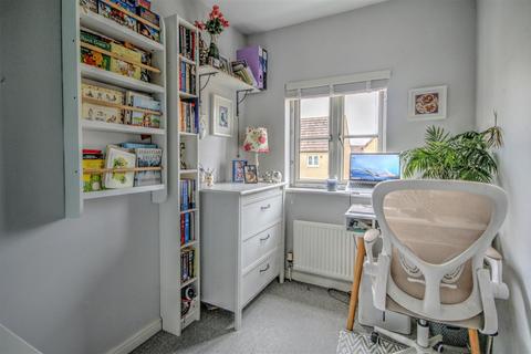 91 Brooke Grove, Ely, CB6 3WT