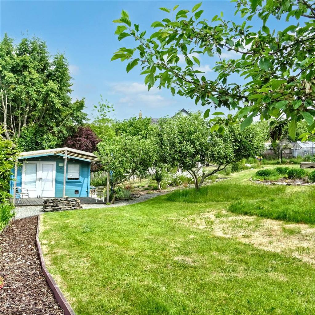 Rear Gardens
