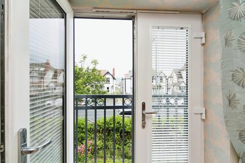 2 bedroom retirement property for sale, Abbey Road, Llandudno LL30