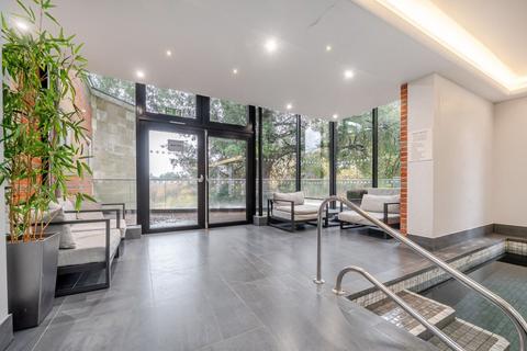 undefined, Kings Drive, Midhurst GU29