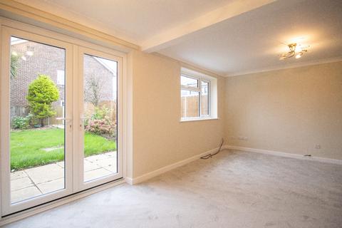 3 bedroom semi-detached house for sale, Finchdale Close, South Wootton, King's Lynn, Norfolk, PE30