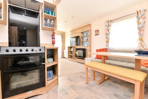 2 bedroom park home for sale, Naish Common, Hoburne Naish, Christchurch Road, New Milton, BH25