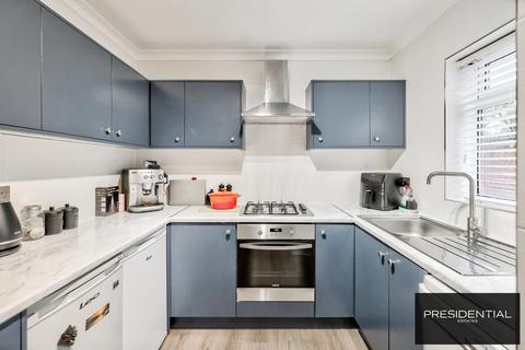21 Kingsley Road, Loughton, IG10 3TU