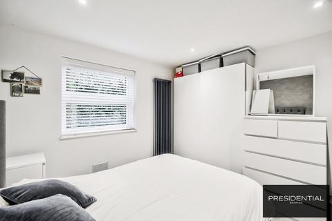 21 Kingsley Road, Loughton, IG10 3TU