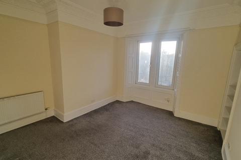 2 bedroom flat to rent, Pitt Street, Leith, Edinburgh, EH6