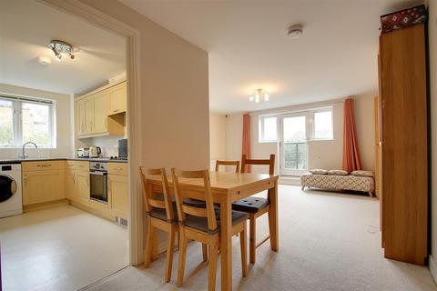 undefined, Ovaltine Court, Kings Langley