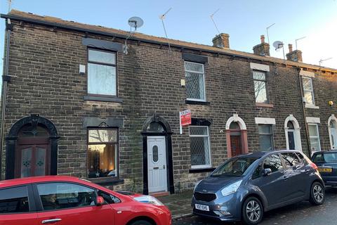 3 bedroom terraced house to rent, Thomas Street, Lees, Oldham