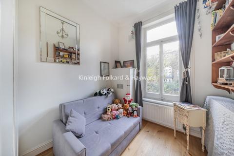 2 bedroom apartment to rent, Primrose Gardens Belsize Park NW3