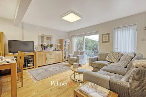 3 bedroom end of terrace house for sale, Boswells Drive, Chelmsford, Essex, CM2