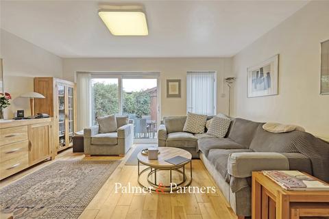 23 Boswells Drive, Chelmsford, CM2 6LD