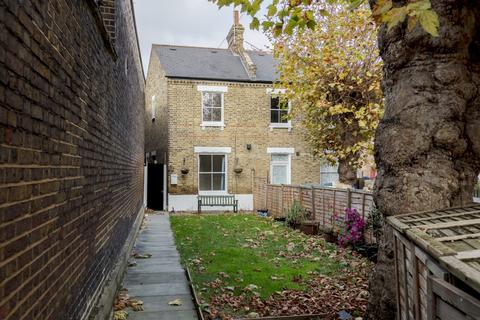 2 bedroom terraced house for sale, Eastney Street Greenwich SE10