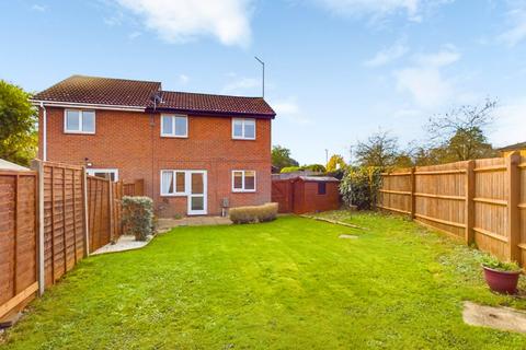 1 bedroom terraced house for sale, Meadow Way, Aylesbury HP20