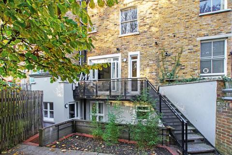 2 bedroom flat to rent, Richmond Road, London