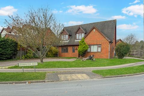 5 bedroom detached house for sale, Leamington Road, Luton