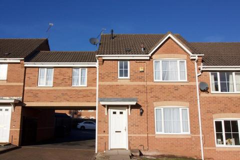 4 bedroom townhouse to rent, Bushelton Close, Coventry