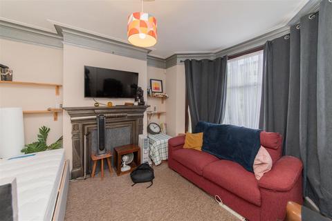 2 bedroom terraced house for sale, Alexandra Road, Hendon, London