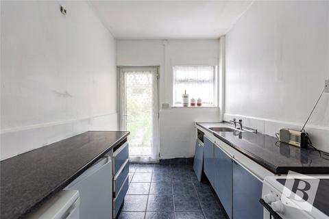 3 bedroom semi-detached house for sale, Springfield Park Avenue, Chelmsford, Essex, CM2