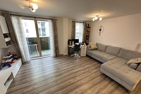 2 bedroom apartment for sale, Barton Place, 3 Hornbeam Way, Manchester