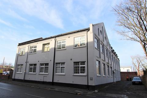 1 bedroom flat to rent, Barker Road, Maidstone ME16