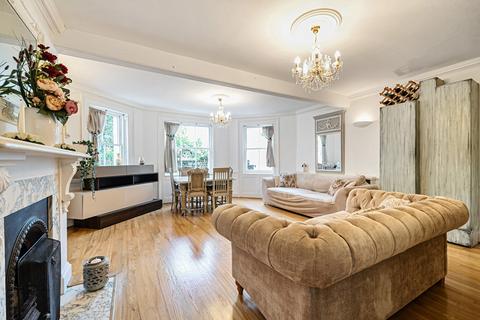 2 bedroom apartment for sale, Shooters Hill Road, London