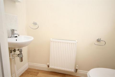 2 bedroom end of terrace house to rent, Pridmore Road, Coventry