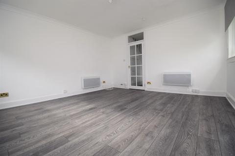 2 bedroom flat to rent, Woodend Road, Flat 1/4, Rutherglen, Glagow, G73 4DY