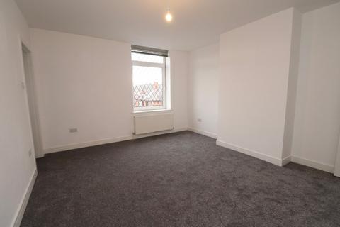 3 bedroom end of terrace house to rent, Richmond Terrace, Pudsey, West Yorkshire, UK, LS28