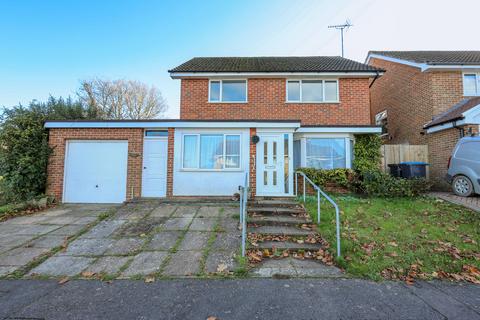 4 bedroom detached house for sale, Grovelands Close, Burgess Hill, RH15