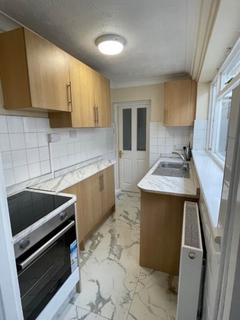 2 bedroom terraced house to rent, Wolseley Street, RG1