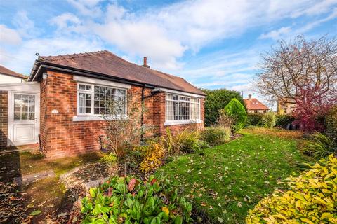 2 bedroom detached bungalow for sale, Blackburn Road, Brighouse