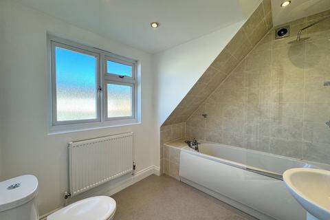 61 Parsonage Road, Rainham, RM13 9LE