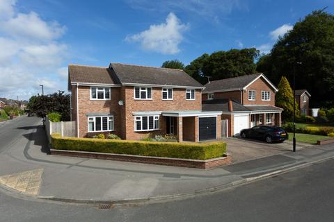 4 bedroom house to rent, Dringthorpe Road, York