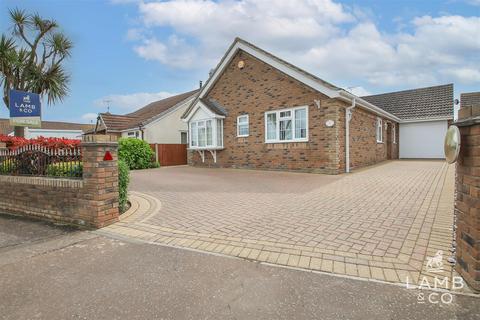 3 bedroom detached bungalow for sale, Gorse Lane, Clacton-On-Sea CO15