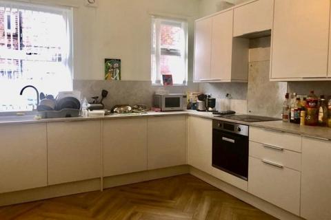 6 bedroom house share to rent, Lenton Boulevard